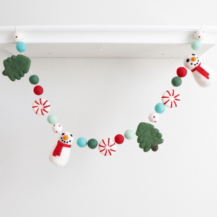 felt Christmas decorations